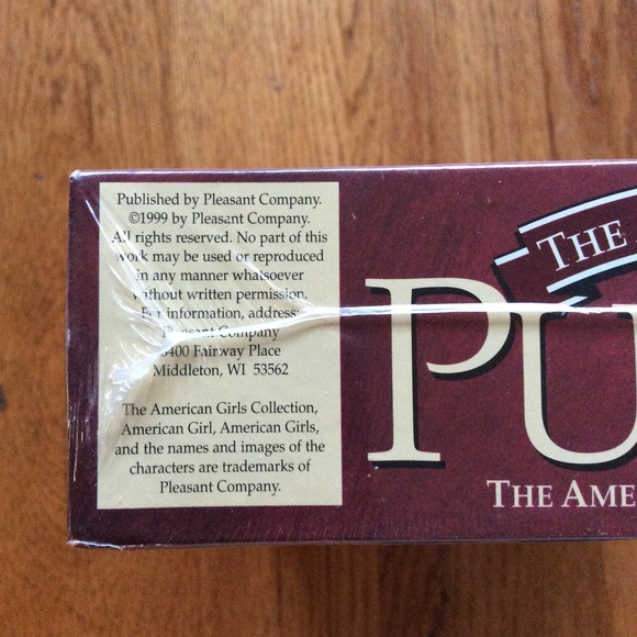 Vintage American Girls Jigsaw & 5 Metal Badges/pin - Picture 9 of 13